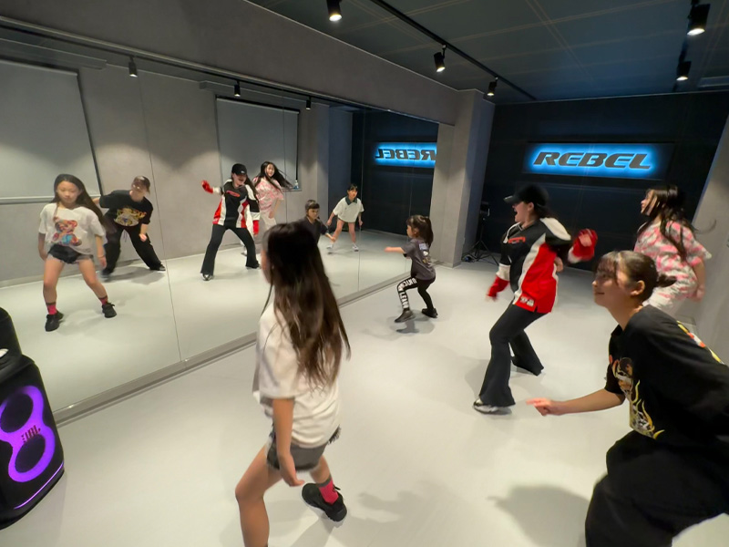 福井のダンススクール STUDIO REBEL